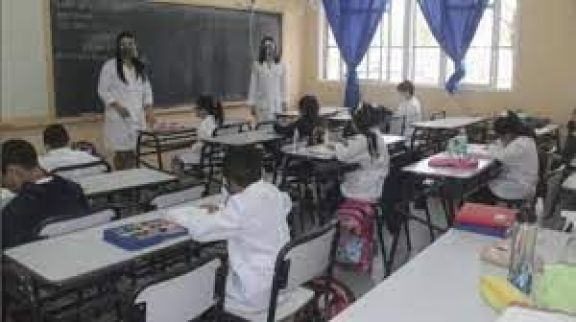 Tras el receso, se extenderá 45 minutos el horario de clases en 400 escuelas