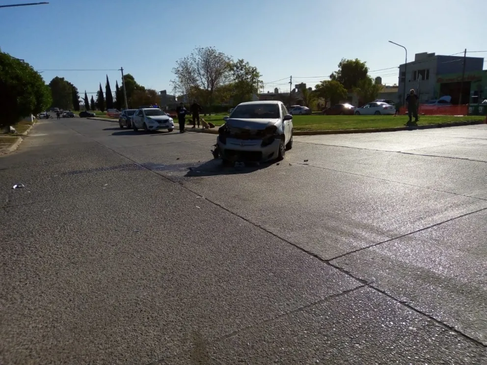 Chocaron a una embarazada y fue trasladada al Hospital Zatti