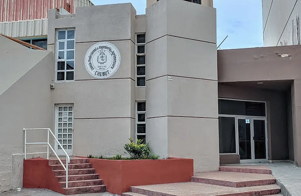 Fuerte respuesta del Colegio de Ingenieros por los cambios impuestos en la ley que regula a la institución
