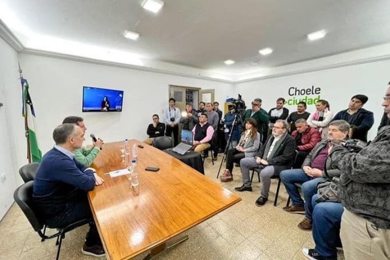 Doñate gestionó aporte millonario de Nación para la compra de maquinaria en Choele Choel