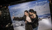 Bariloche hizo nevar en Buenos Aires: lanzaron la temporada de invierno en capital