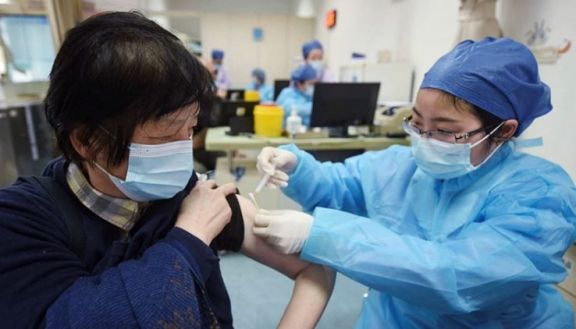 El FMI instó a China a acelerar la vacunación para reactivar su economía