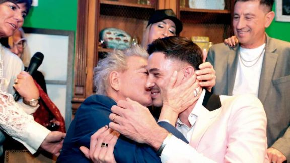 Pepe Cibrián y Nahuel Lodi se comprometieron en una íntima ceremonia