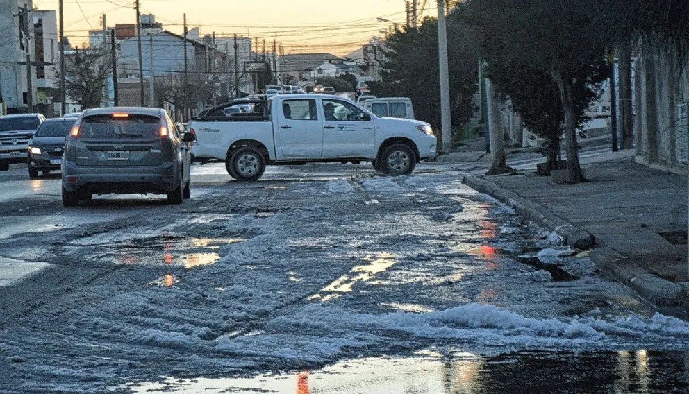 Conducción en el invierno en ciudades patagónicas: cómo prevenir accidentes y manejar correctamente