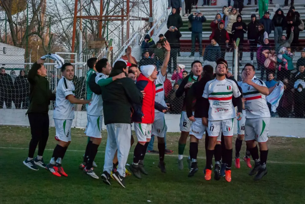 Hay finalistas en la Liga Rionegrina: Deportivo Patagones y Villalonga