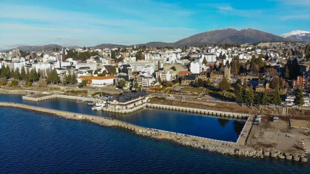 Gennuso busca la creación de “Puerto San Carlos Sociedad del Estado”