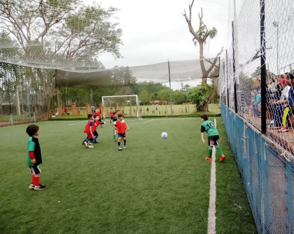 Puerto Esperanza: se disputó el torneo de fútbol infantil categoría 2015 “El Misionero Hugo Castillo”
