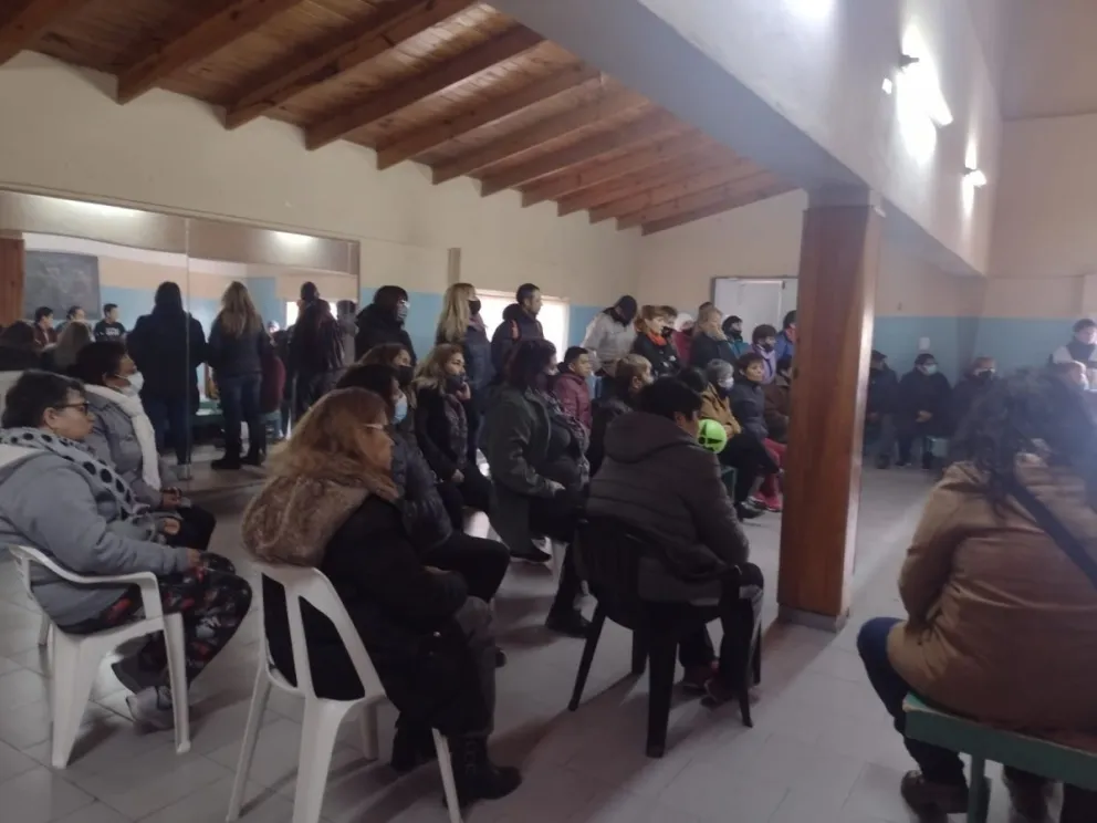 Vecinos del Guido se autoconvocaron por los problemas cloacales y de agua: qué resolvieron