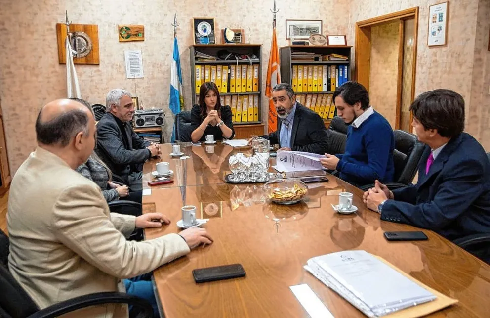 La SCPL y el Superior Tribunal de Justicia firmaron un nuevo convenio por la obra de electrificación de la Ciudad Judicial