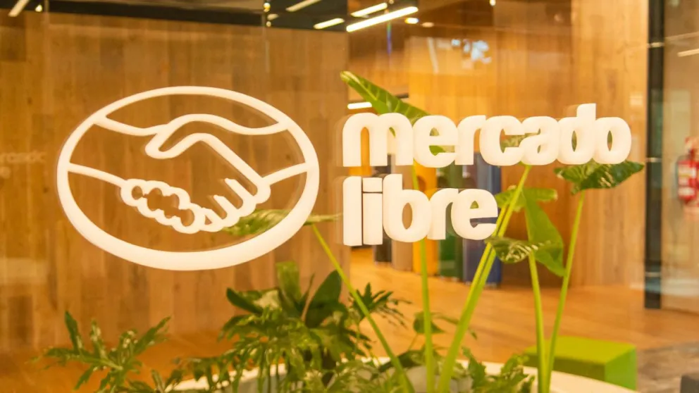 La AFIP denunció a Mercado Libre por evasión fiscal: cuántos millones de dólares evadió la empresa