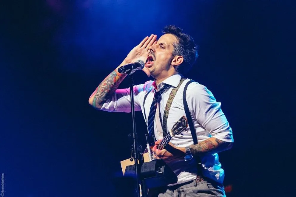 Revuelto: el multitasking en un solo show