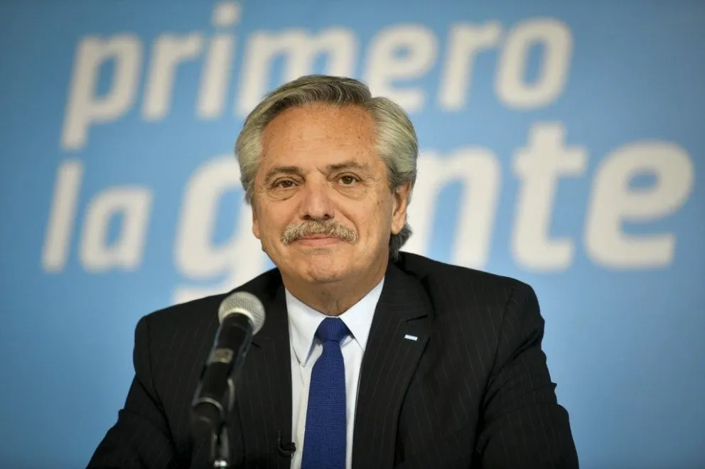 Alberto regresó del G7 con la agenda puesta en la interna, la falta de dólares y el desabastecimiento
