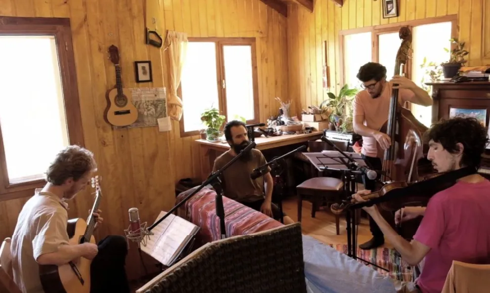 Llega Leña Azul al Camping Musical Bariloche