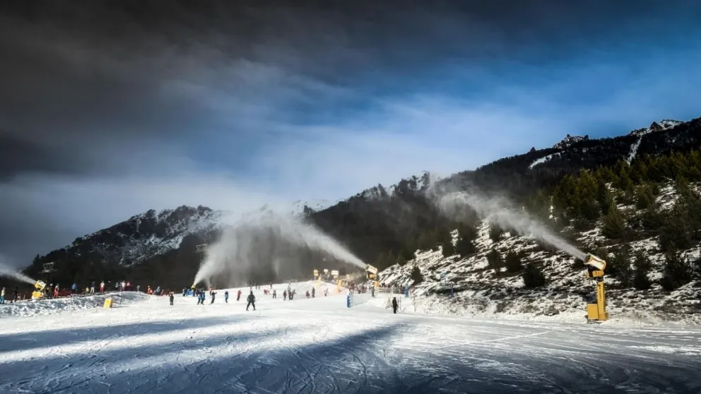 Catedral Alta Patagonia invita a los barilochenses a pasear por la montaña