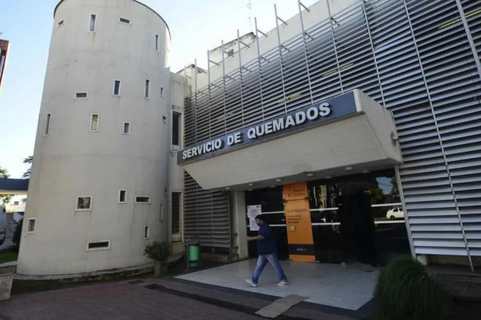 Femicidio en Córdoba: su novio la roció con nafta y la prendió fuego tras una discusión