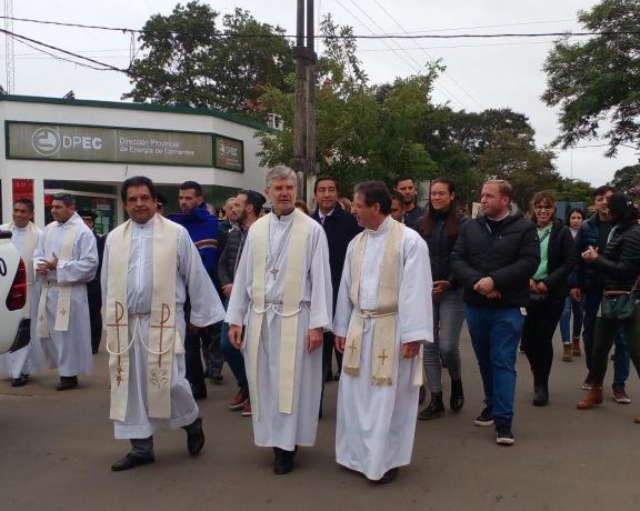 En Ituzaingó, Monseñor Montini pidió “cuidar las familias”