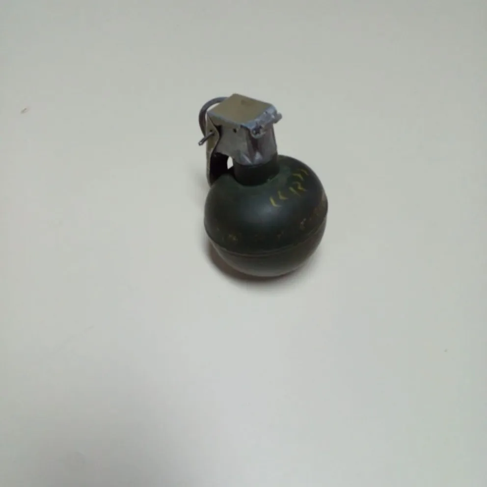 Esta es la granada encontrada en la ESRN 138