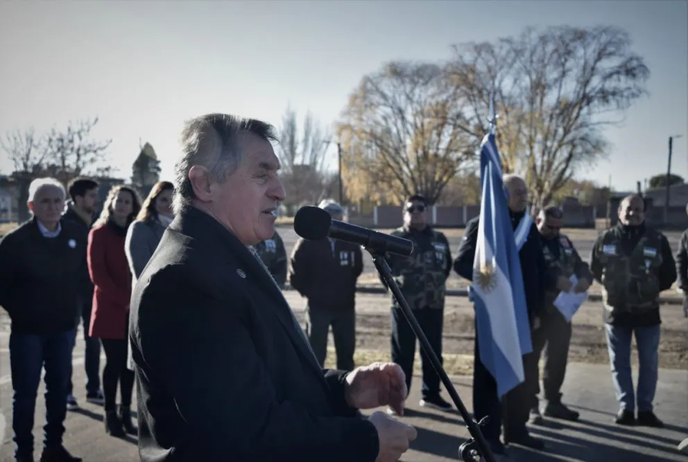 Homenaje por los 40 años: “Malvinas va a permanecer en la memoria de nuestras futuras generaciones”