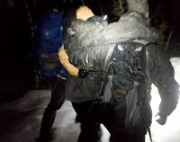 Rescatan a tres extranjeros en el cerro Goye