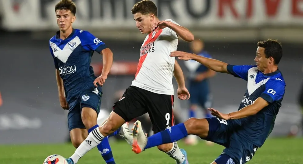 River abre su serie de octavos de final de la Copa Libertadores esta noche frente a Vélez