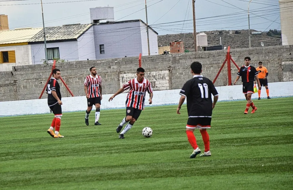 El fútbol local armó la octava fecha