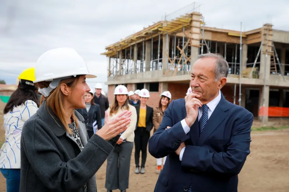 Adolfo Rodriguez Saá tras visitar la universidad de Comechingones dijo: “con la pobreza y el hambre no se construye el país”