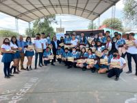 Entregaron 38 tablets a los alumnos del colegio Ciudad de Beltrán 