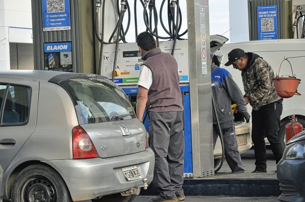 YPF aplicó un nuevo aumento de combustibles y actualizó los precios en todo el país