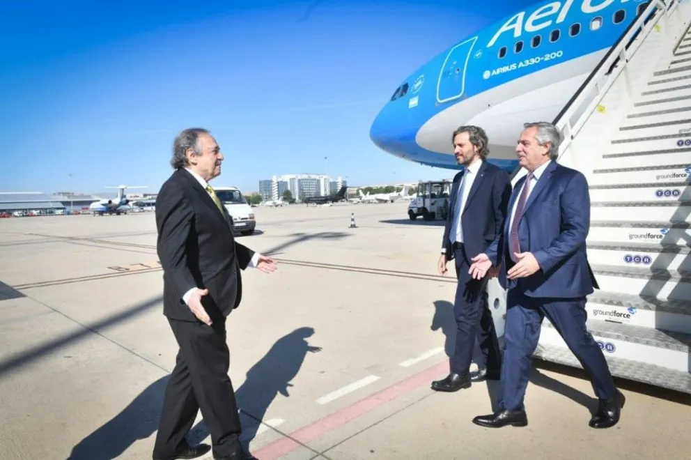 Alberto Fernández ya llegó a España: se reunirá con Pedro Sánchez y el rey Felipe VI