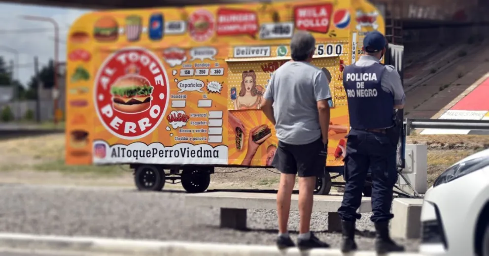 Fue a comer una hamburguesa y se quedó sin su bici