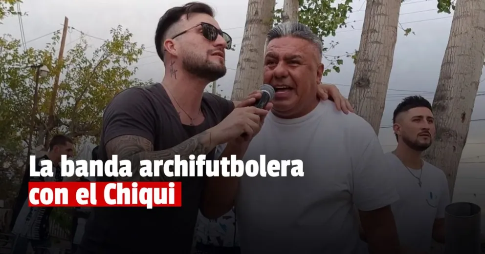 El Chiqui Tapia cantó con Omega en una fiesta sanjuanina