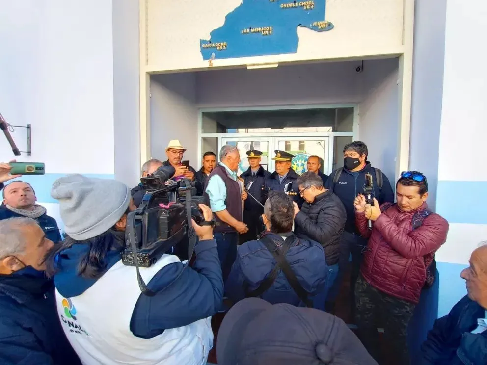 Habría nueva escala salarial: los agentes iniciales arrancarían desde los 100.000 pesos