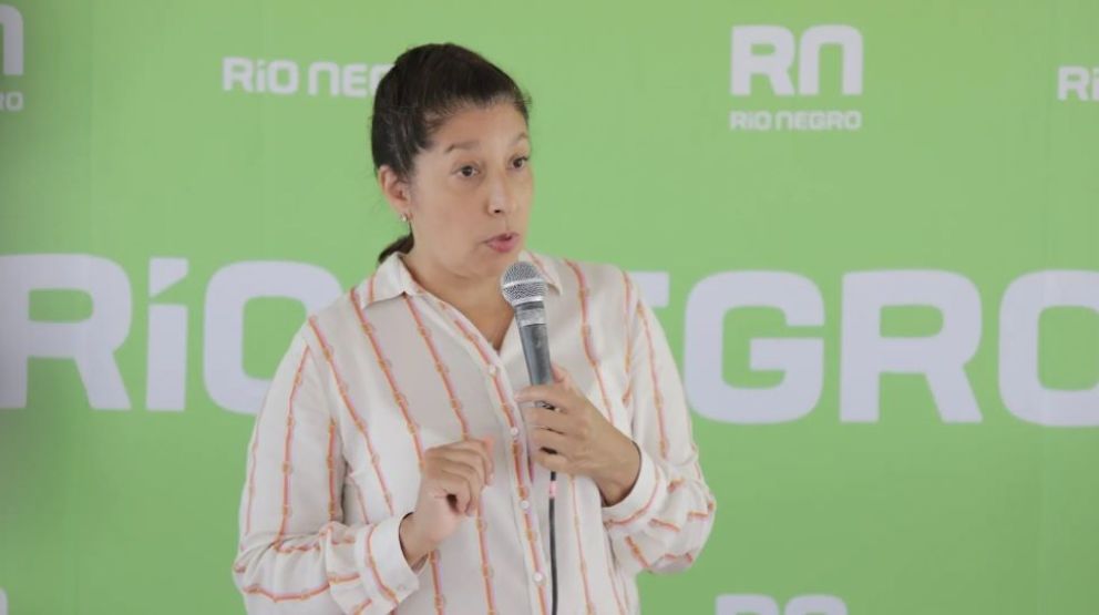 La gobernadora lamentó el paro propuesto por UnTER