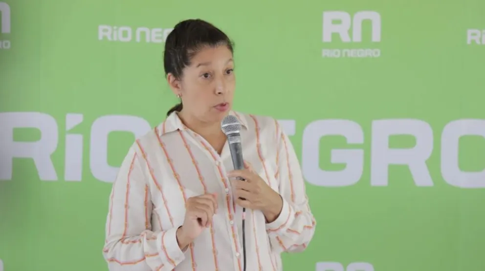 La gobernadora lamentó el paro propuesto por UnTER