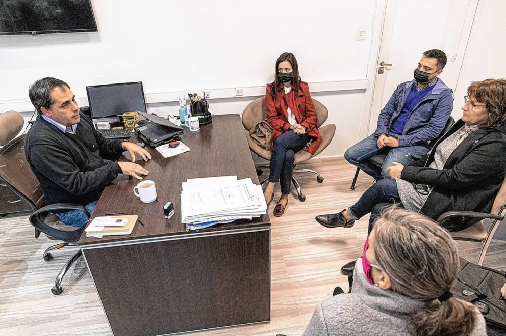 Funcionarios municipales recibieron a representantes de la Embajada de Estados Unidos