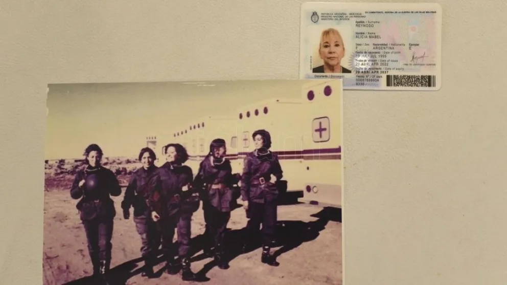 La ex combatiente reconocida como "heroína de guerra"