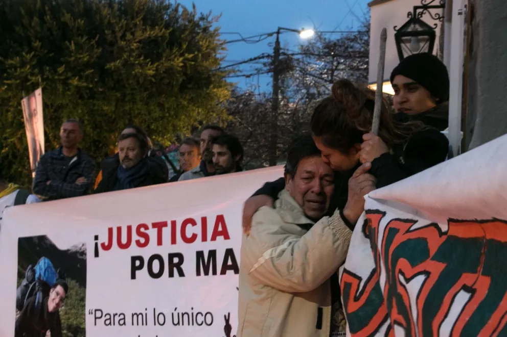 “Queremos que pague con prisión efectiva, no que entre por una puerta y salga por otra”