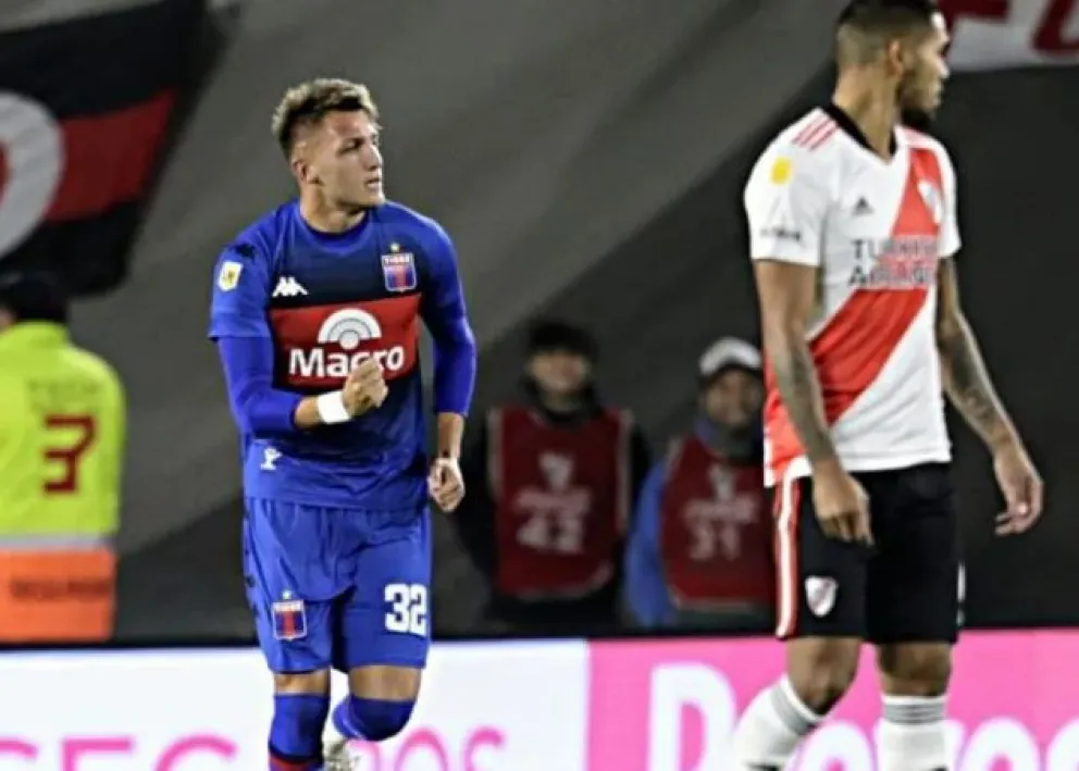 Tigre eliminó a River de la Copa de la Liga con goles de dos ex-Boca