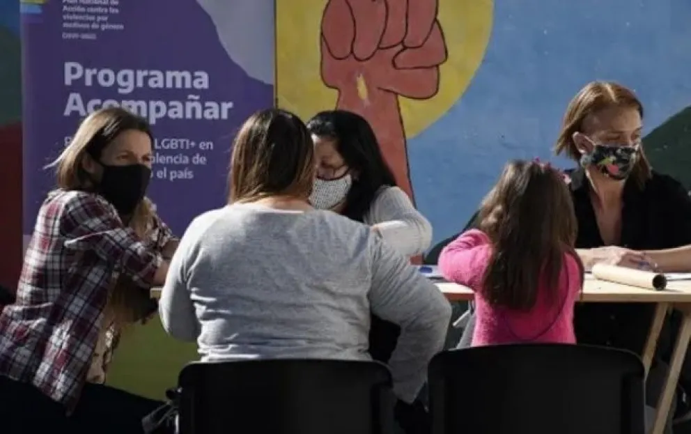 Confirmaron un aumento para el Programa Acompañar: ¿Cuánto cobrarán en junio?