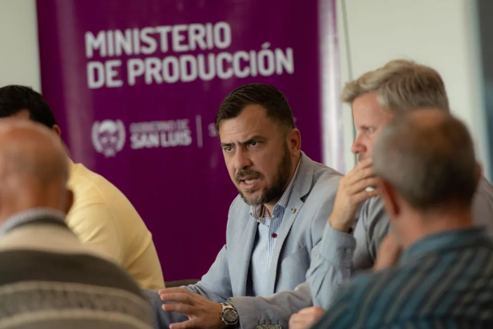 “Vamos por más y mejor vino en San Luis”