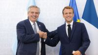 Alberto Fernández llegó a Francia para reunirse con Emmanuel Macron