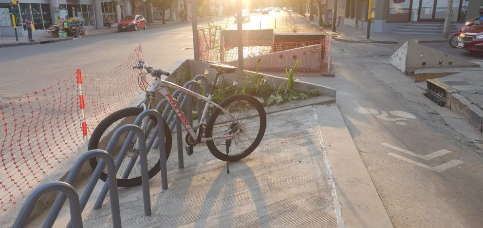 Modulo de Estacionamiento de Bicicletas