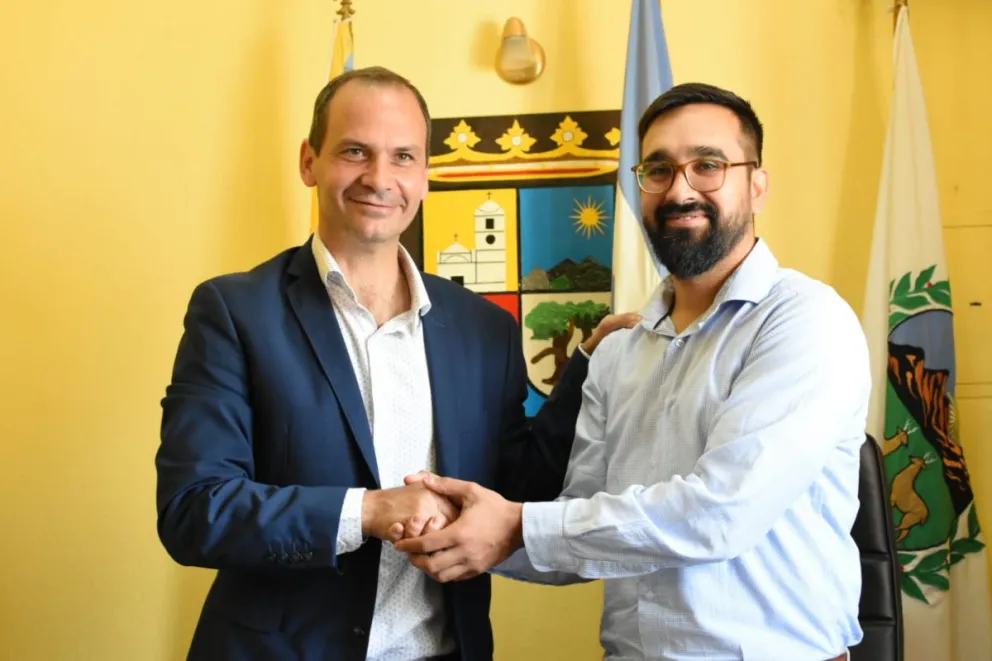 Martín Olivero destacó el trabajo en conjunto que tiene el sector público con el privado en Villa de Merlo