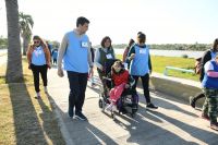 La escuela Ua-Suhtu llevó a cabo  una caminata por la vida saludable