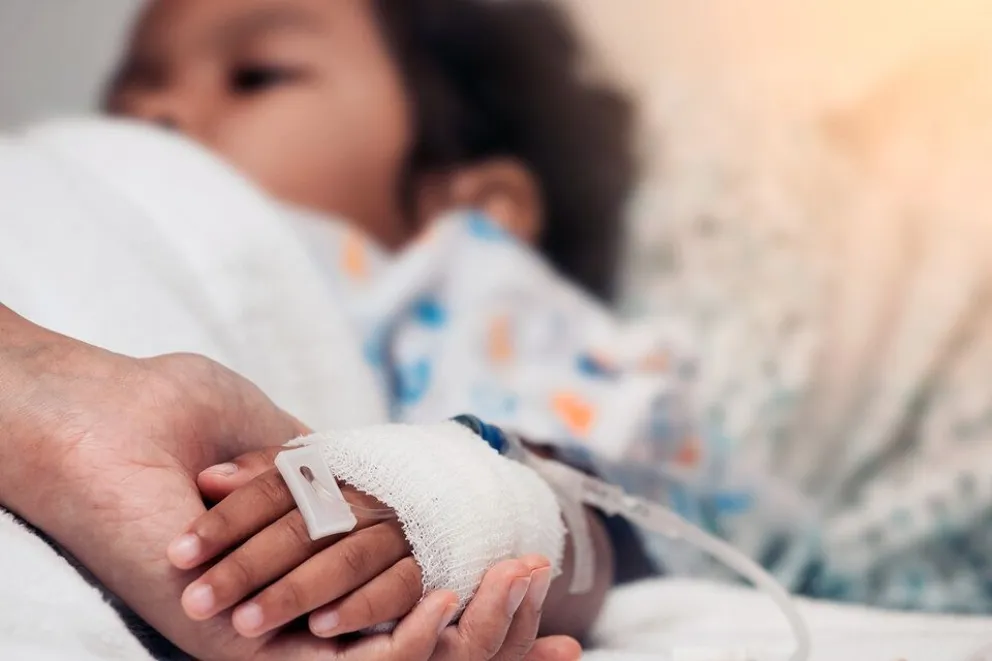 La OMS relaciona los nuevos casos de hepatitis aguda infantil con el COVID-19
