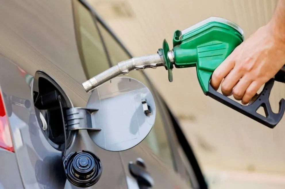 Aumentaron una semana antes los combustibles un 4,5%