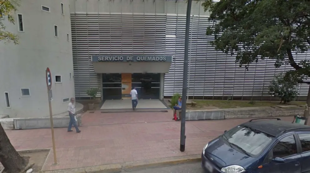 Córdoba: una mujer trans denunció que un hombre intentó violarla y la prendió fuego 