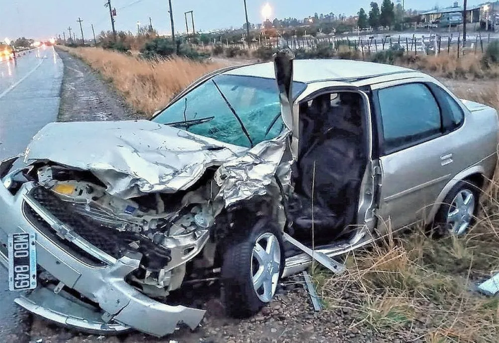 Tres heridos en un choque frontal en la ruta 7, a pocos kilómetros de Rawson