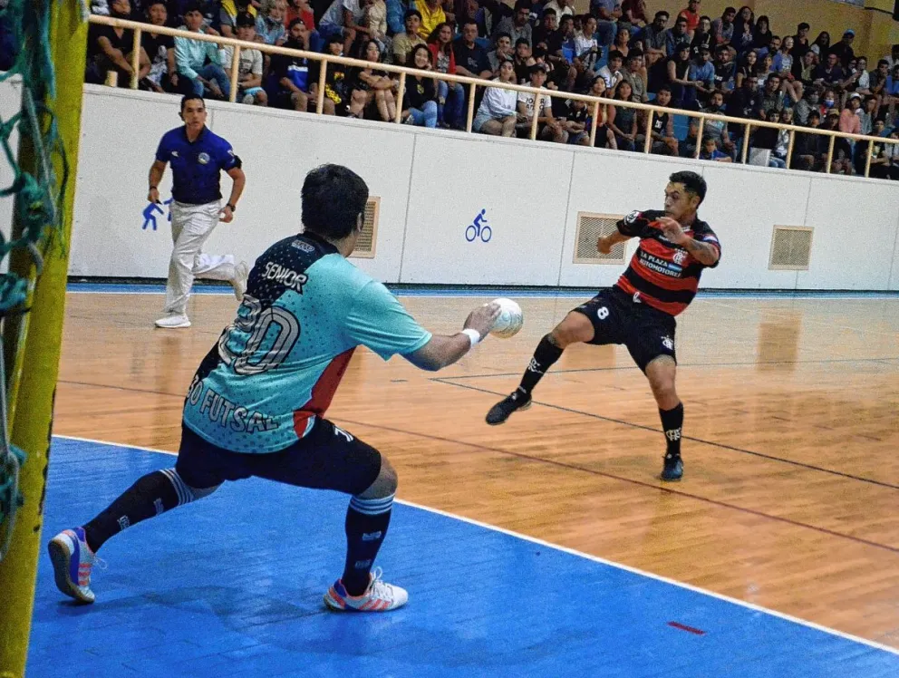 El campeón Flamengo debuta ante Casino