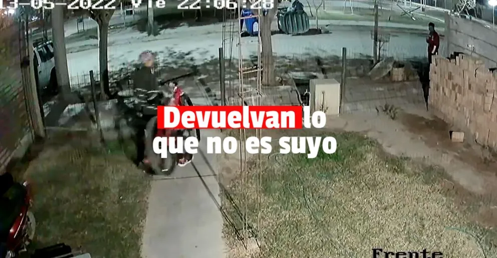 Le robaron la bicicleta de su casa y pide colaboración para encontrarla